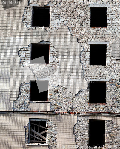 Image of Wall of old destroyed house