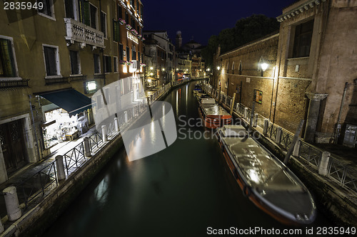 Image of Venice in the night