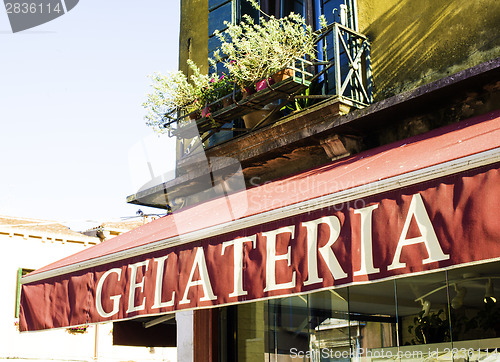 Image of Italian ice cream shop