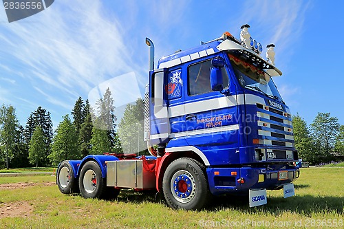 Image of Blue Scania 143H Truck Tractor in a Show