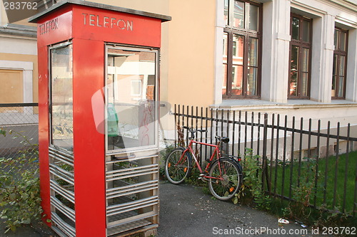 Image of phonebooth