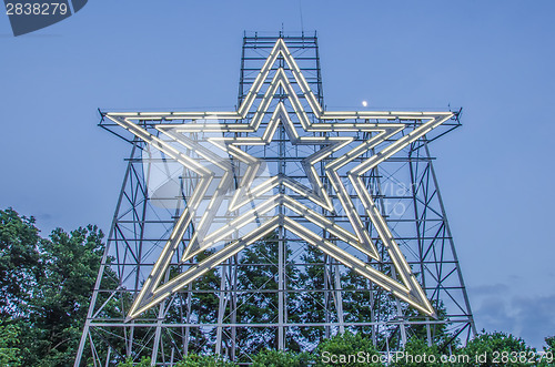 Image of big star of a star city roanoke virginia