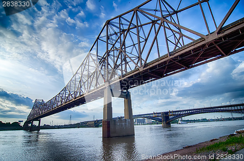 Image of early morning Cityscape of St. Louis skyline in Missouri state