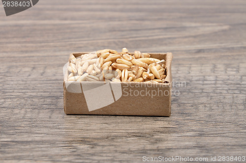 Image of Oats on wood