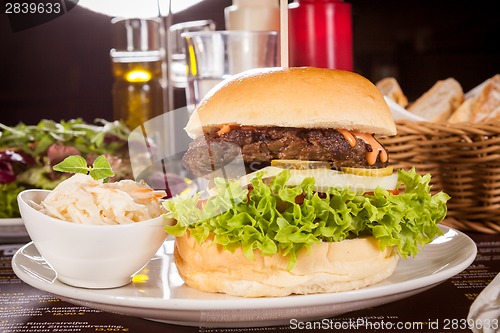 Image of Cheeseburger with cole slaw 