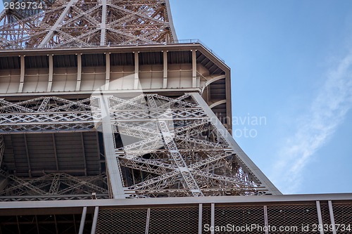 Image of Eiffel Tower in Paris