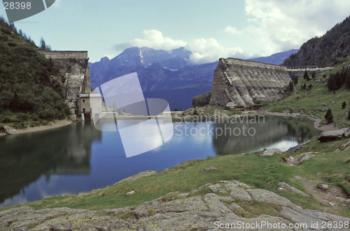 Image of Gleno dam