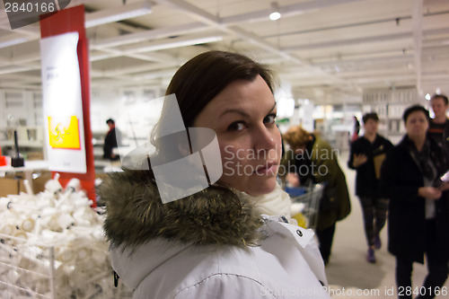 Image of Woman in supermarket