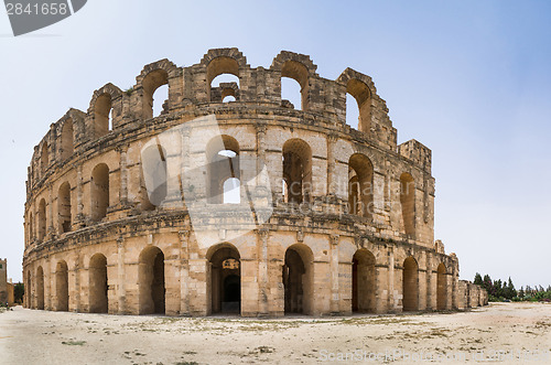 Image of Roman amphitheater in El Djem