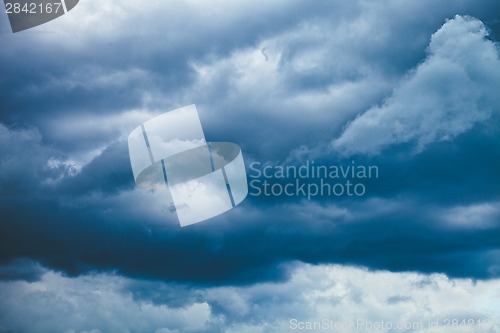 Image of storm clouds 