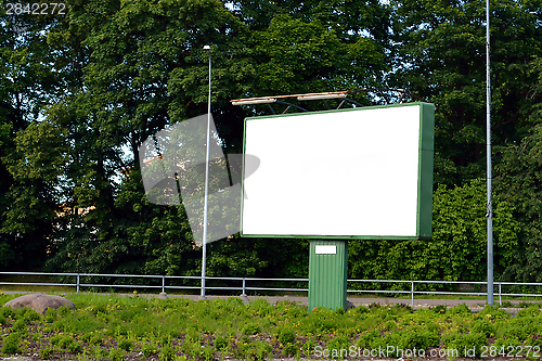 Image of blank advertising billboard