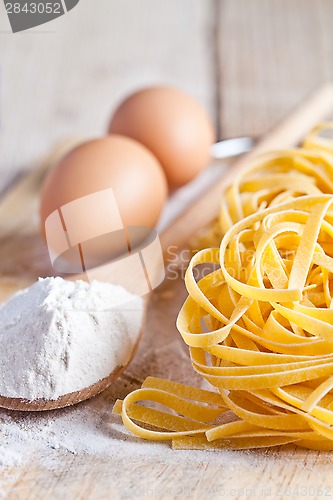 Image of  tagliatelli, flour and eggs