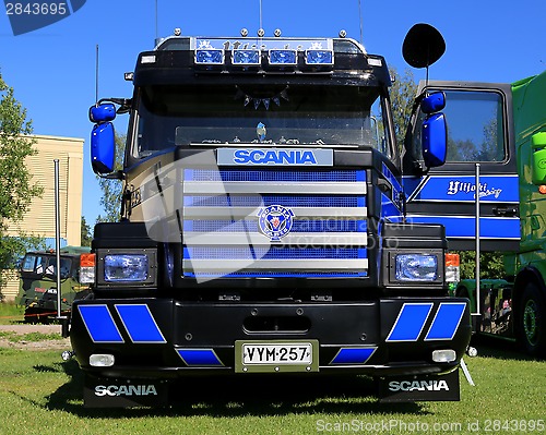 Image of Blue Scania Vabis 143H Show Truck