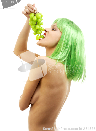 Image of green hair girl with a bunch of grapes