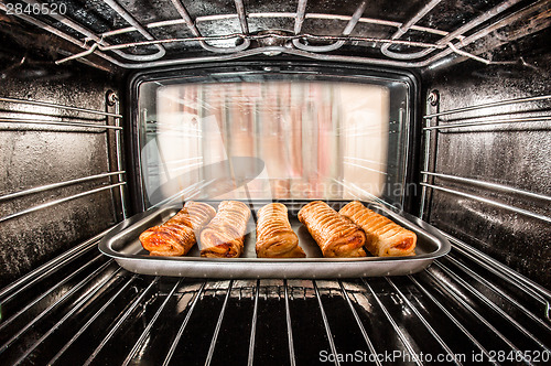 Image of Baking pastry