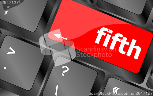 Image of fifth button on computer pc keyboard key