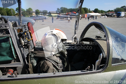 Image of Cockpit of a jet fighter