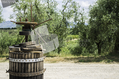 Image of Vinatge olive press