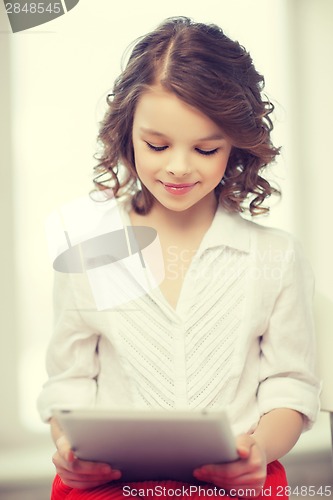 Image of girl with tablet pc