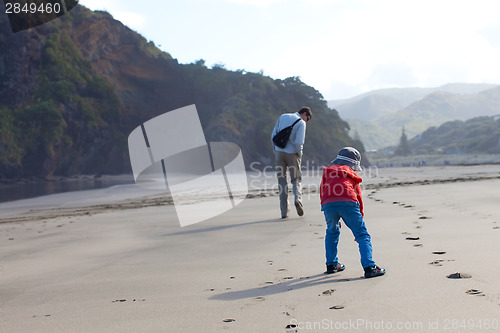 Image of family in new zealand