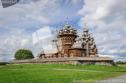 Image of Wooden church at Kizhi under reconstruction