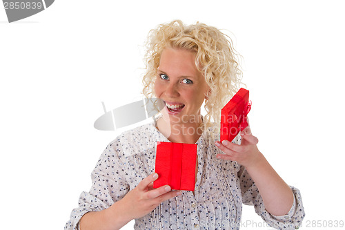 Image of Surprised young woman