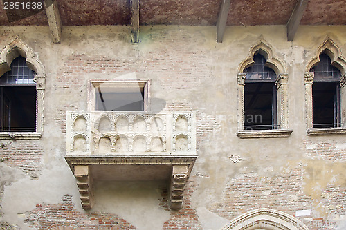 Image of Romeo and Juliet balcony