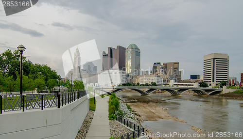 Image of Columbus Ohio skyline and downtown streets in late afternoon