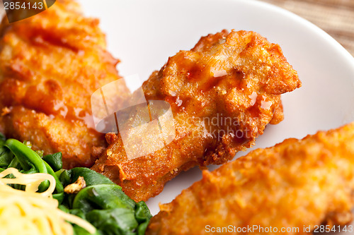 Image of Chicken Wings with Noodles