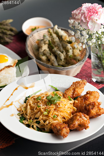 Image of Thai Fried Chicken Wings with Noodles