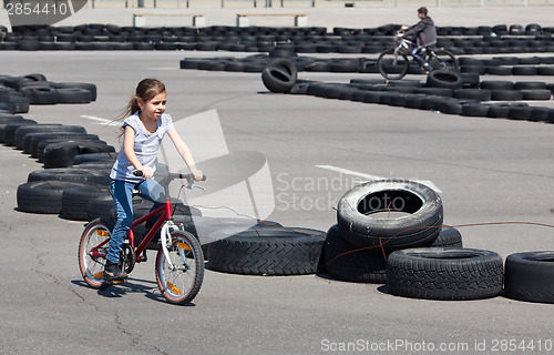 Image of Go bike racing