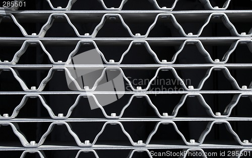 Image of Wavy pattern of a metal grid