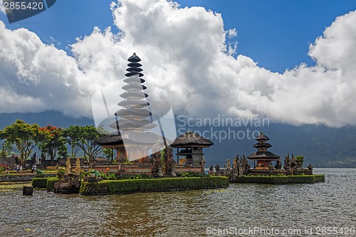 Image of Ulun Danu Temple