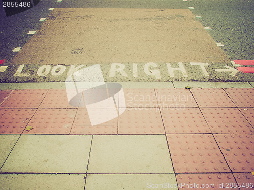 Image of Retro look Look Right sign