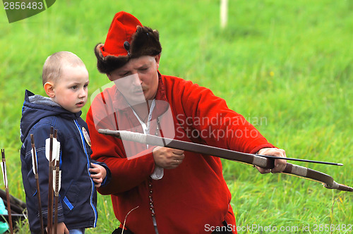 Image of Teacher archery