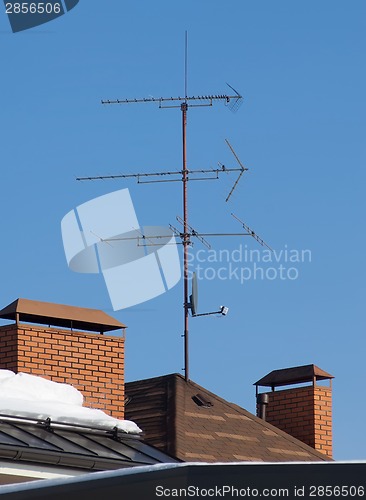 Image of Antenna on the roof