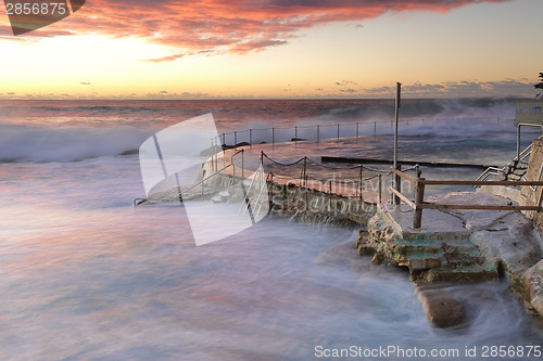 Image of Large swell att Bronte Beach 