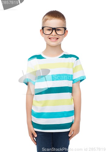 Image of smiling little boy in eyeglasses