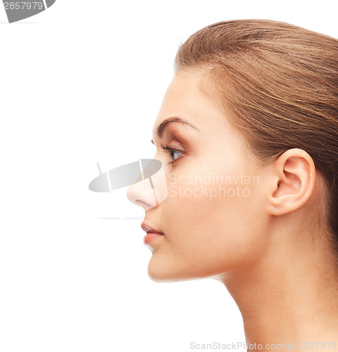 Image of profile portrait of young woman