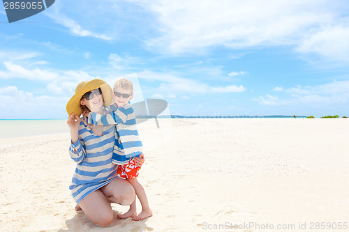 Image of family at beach