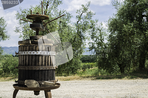 Image of Vinatge olive press