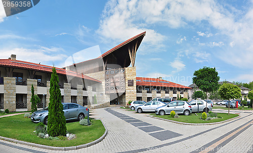 Image of hotel facade