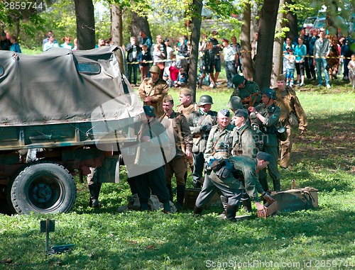 Image of Unloading of the truck