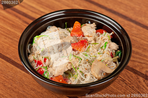 Image of noodles with chicken