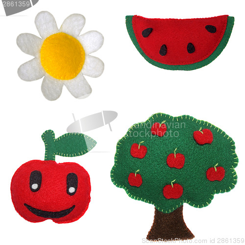 Image of Daisy, watermelon, apple and apple Tree 