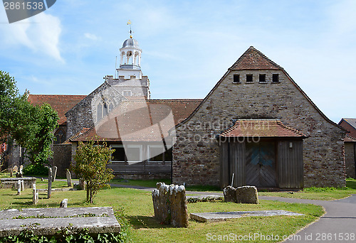 Image of St. Thomas and All Saints Church in Lymington