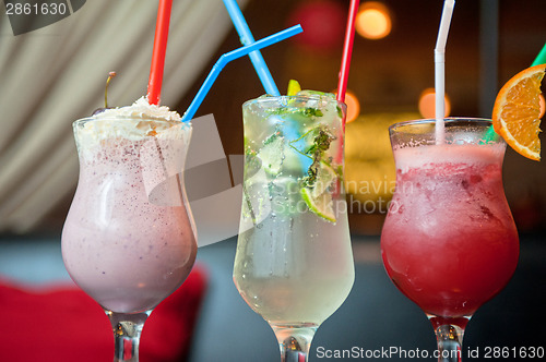 Image of three healthy nonalcoholic cocktails