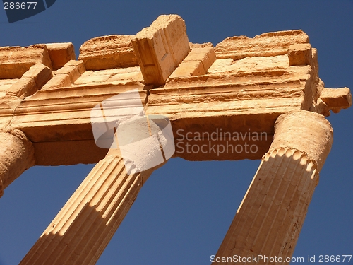 Image of Ancient columns, archaeological site, ruins, Palmyra, Syria