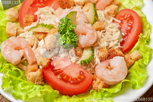 Image of salad with shrimp