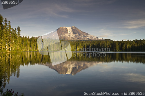 Image of Mount Adams USA